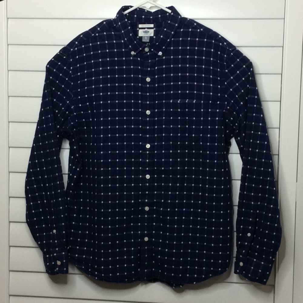 🚫Sold🚫Old Navy Men’s  Blue & White Check Shirt
